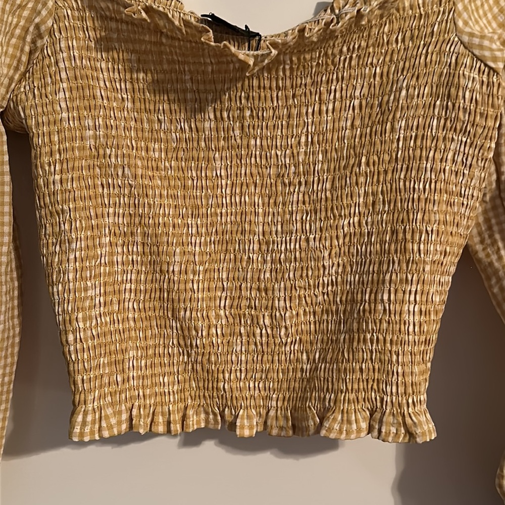 Cute top by Lumiere - Picture 5 of 9